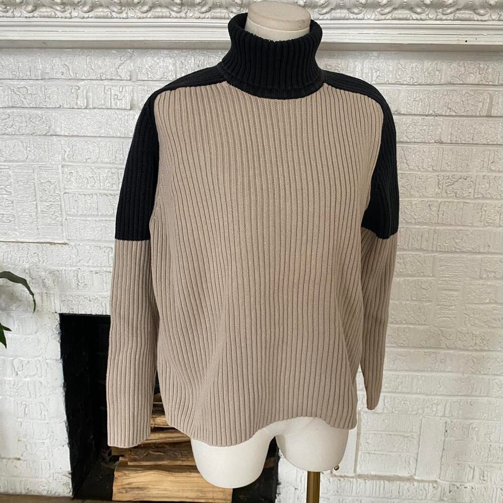 Vintage 90s turtleneck sweater